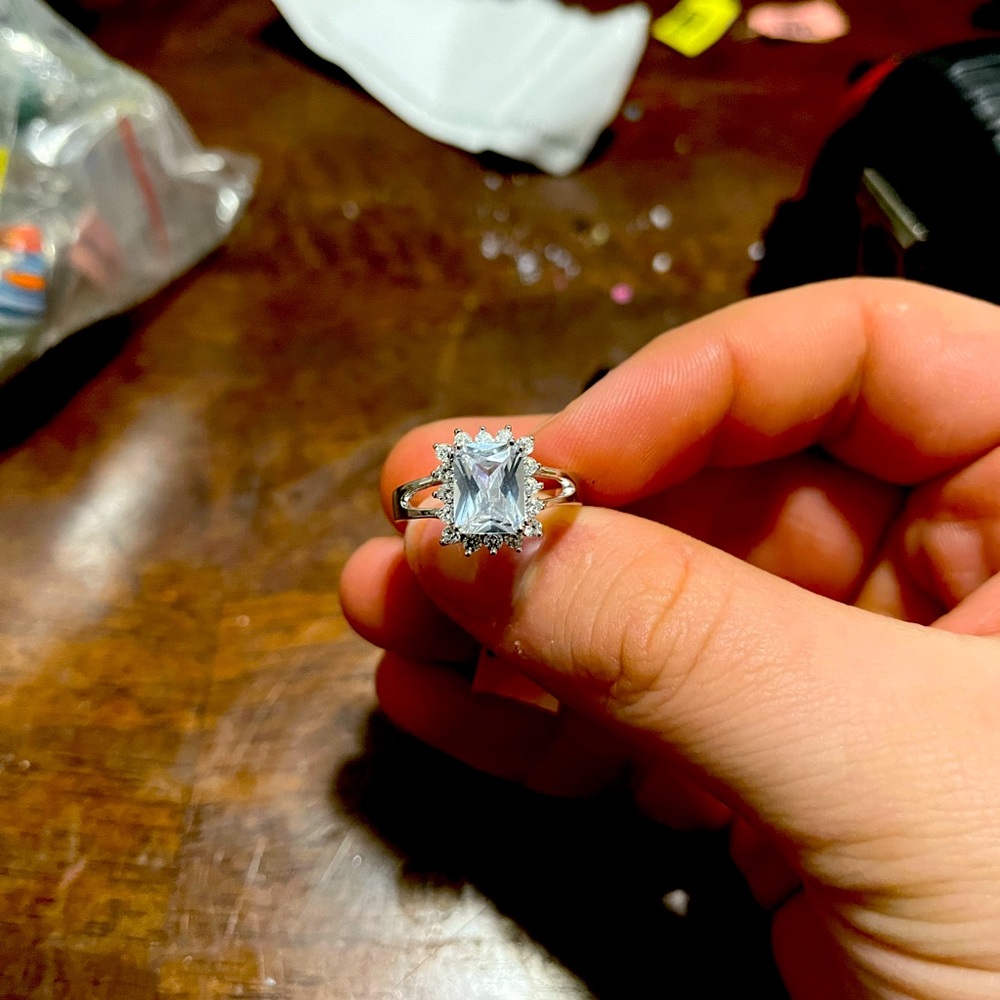 Cuban Zirconia Size 8